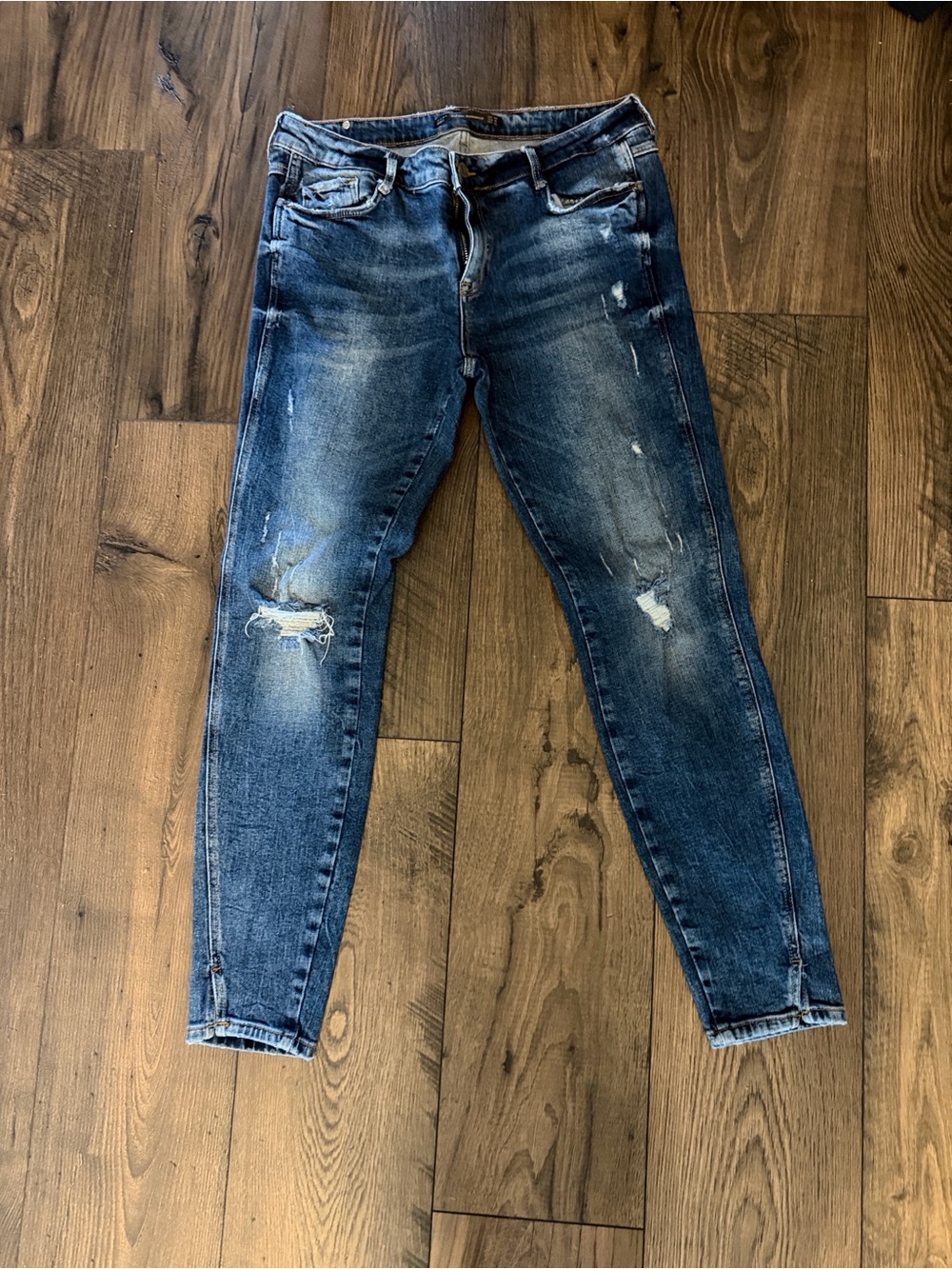 ZARA Distressed Dark Blue Skinny Jeans
